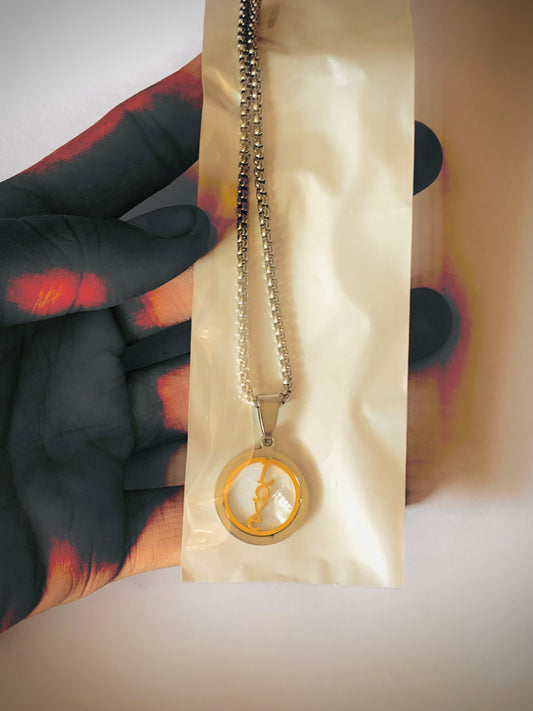 Love Chain 1